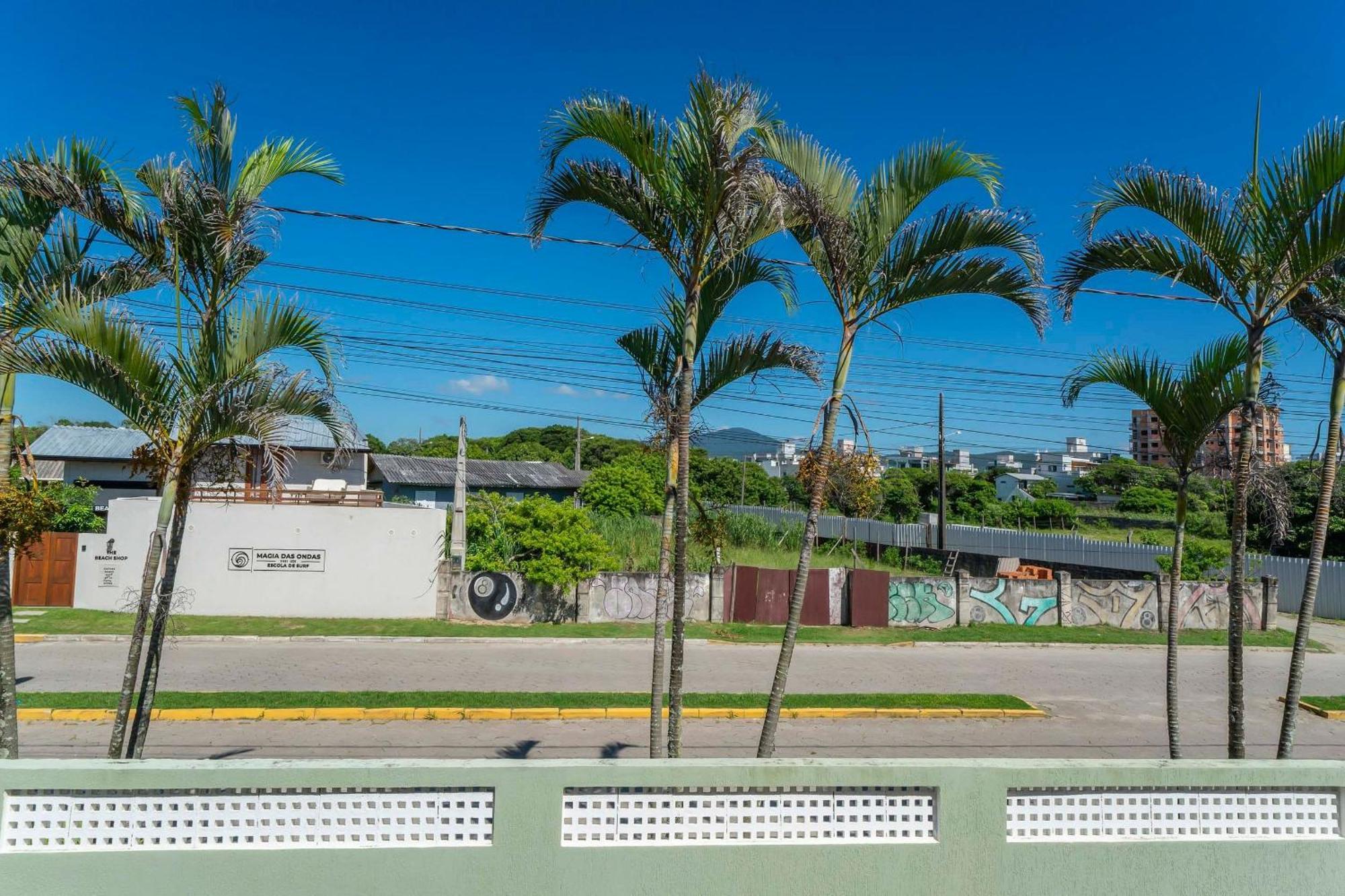 Sobrado Frente Ao Mar Mariscal Para 6 E 8 Pessoas Bombinhas Esterno foto